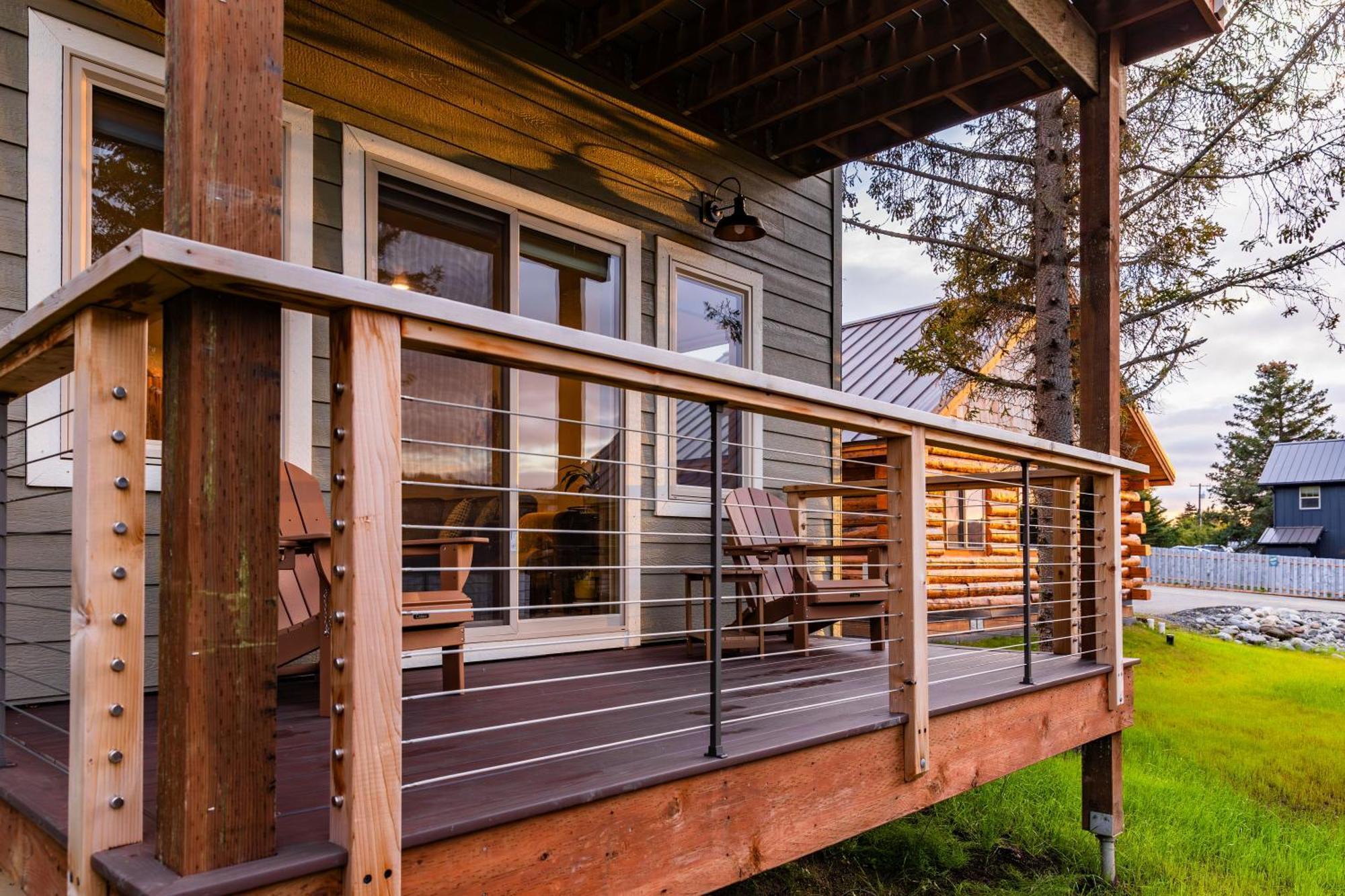 Lakeshore Lodging Suites Хомер Экстерьер фото